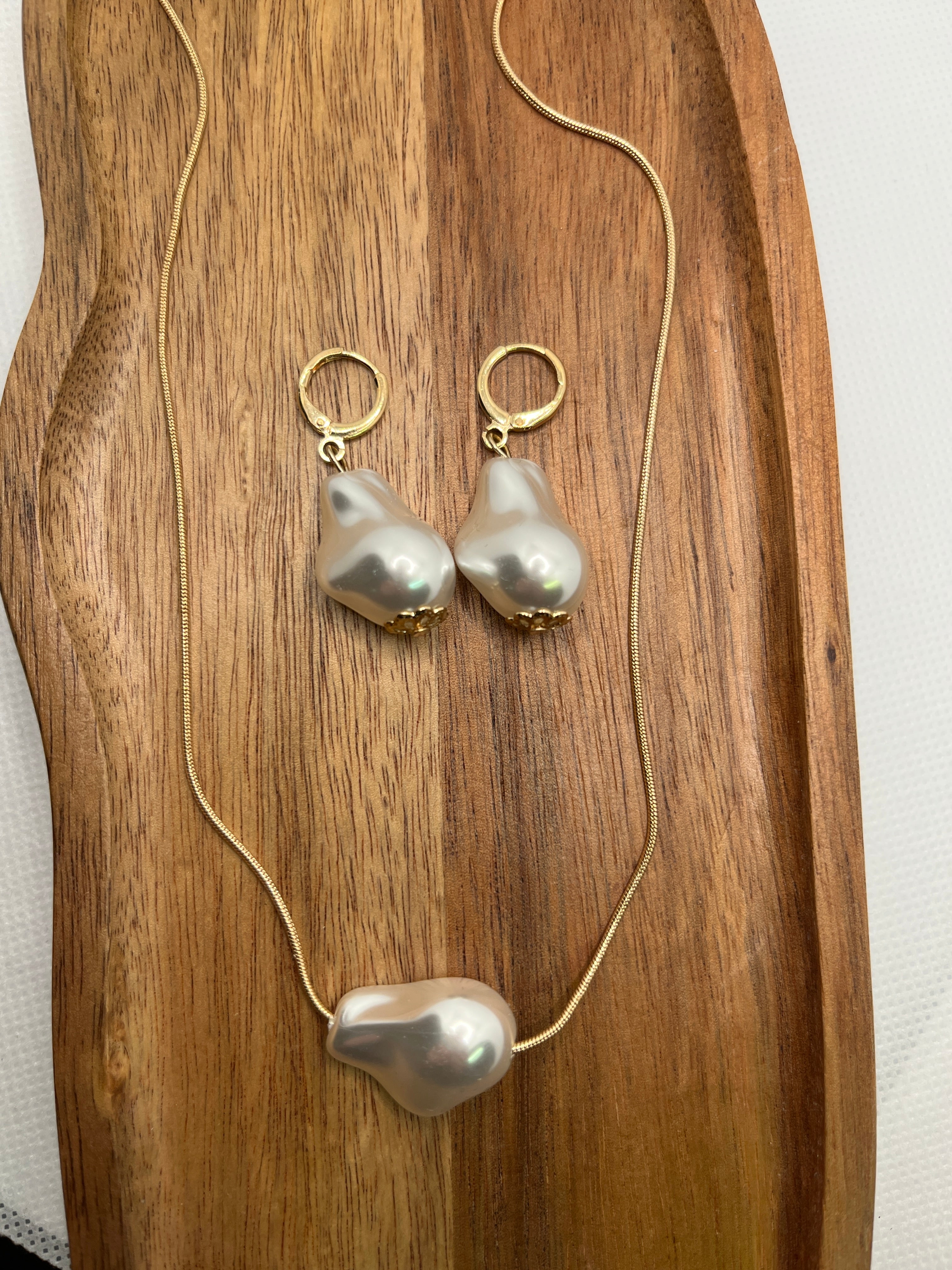 Big Pearl Duo (Kette+Ohrringe)
